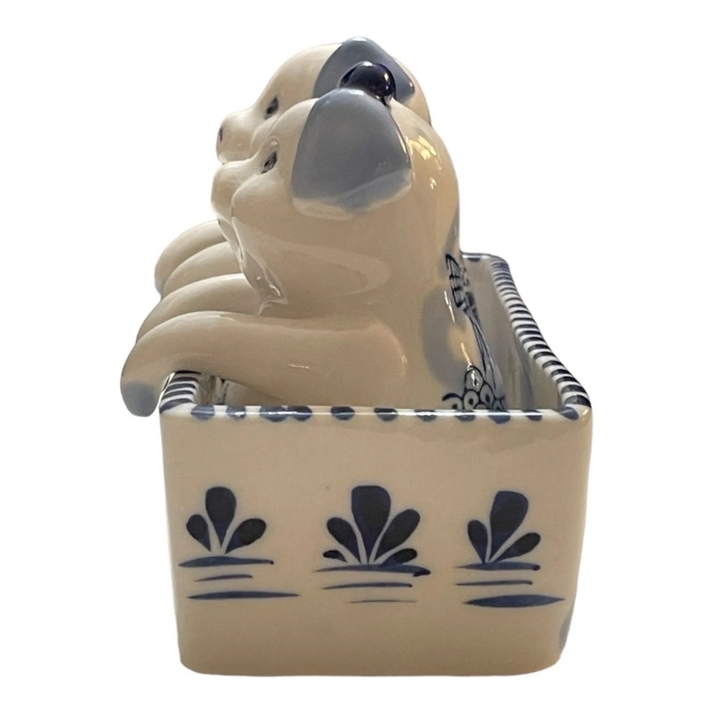Delft Blue Pigs Salt & Pepper Shakers & Holder Pig Figure Aruba Collectible Set - Picture 6 of 16